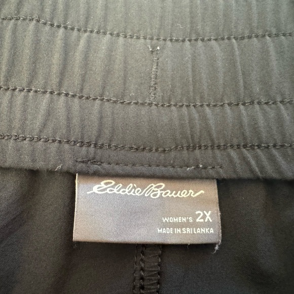 Eddie Bauer Departure  wide leg crop pants - Picture 8 of 9